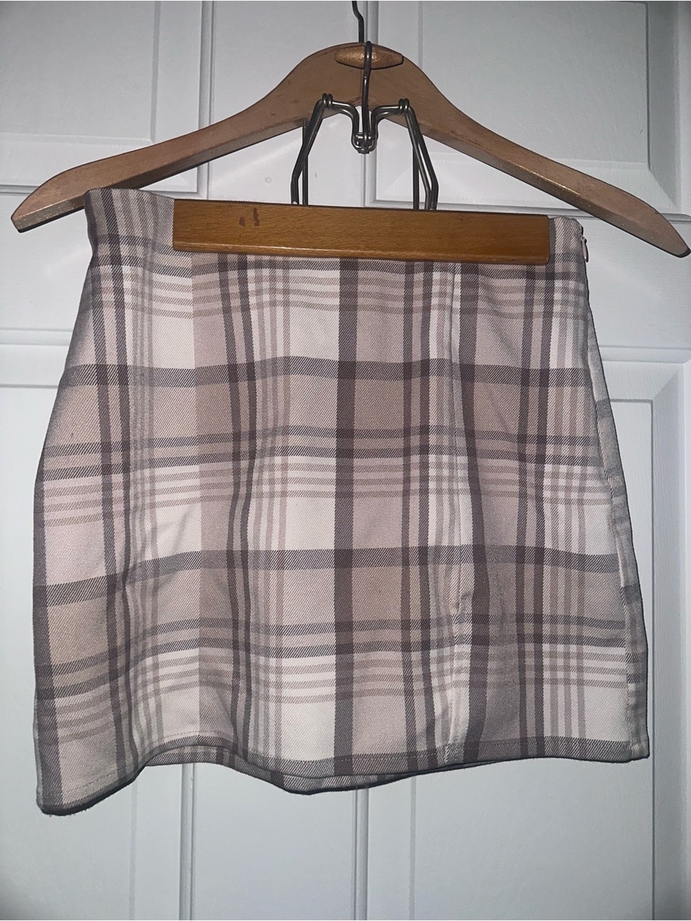 Forever 21 Plaid Mini Skirt in Beige and Gray